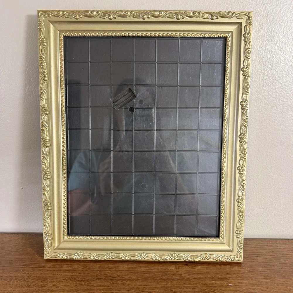 Vintage Plastic Gold Ornate Picture/Tapestry/Photo Frame  12